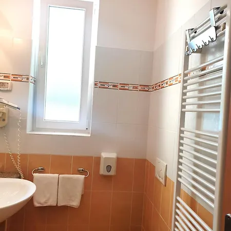 Garni Hotel Keltika Izola Exterior photo