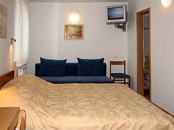 Garni Keltika 3*